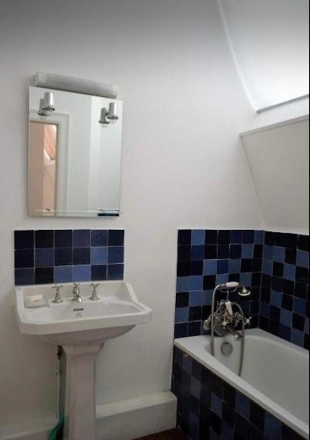 Apartamento Le Jacuzzi De Marie Ll Tourcoing Exterior foto
